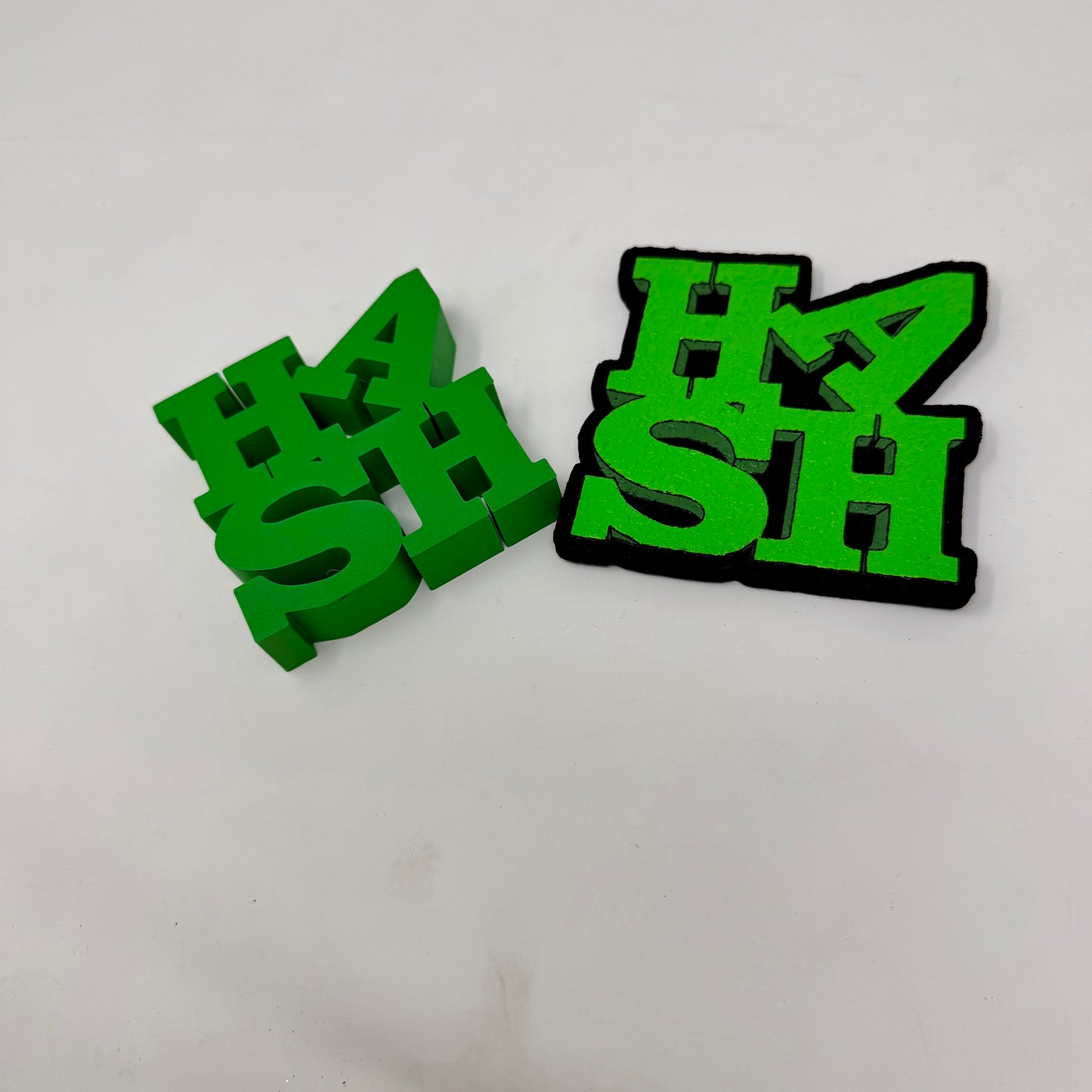 Green 4” LoveSheesh Sculpture/Mat Set