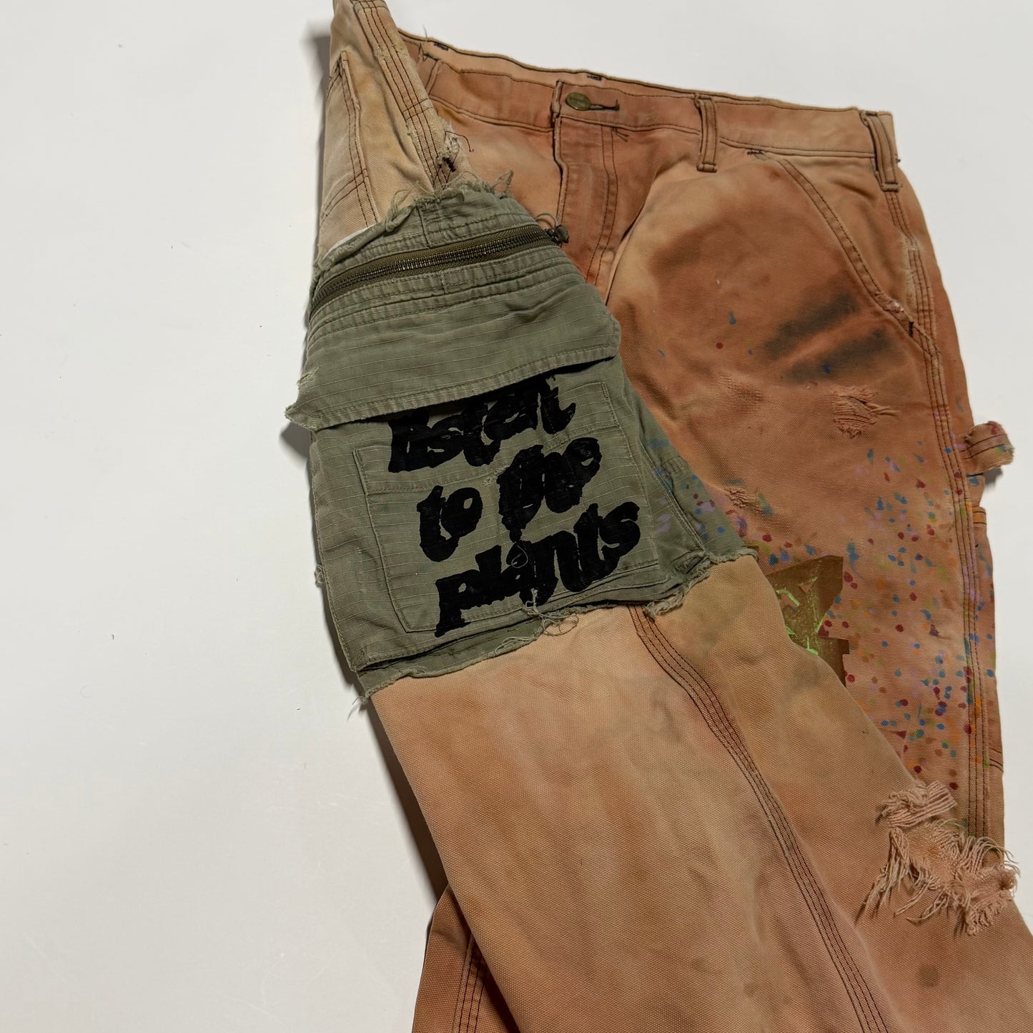 Listen To The Cargo Pants 34x32
